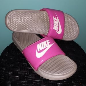 Nike Slides w/ Pink Tops